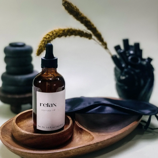 massage oil for relaxation with lavender ginger tea tree essential oil blend